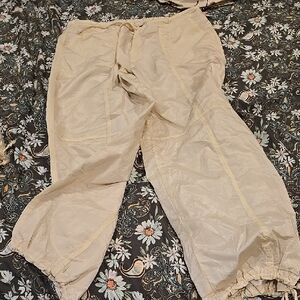 ❤️10/$20 New Off White Drawstring Pants